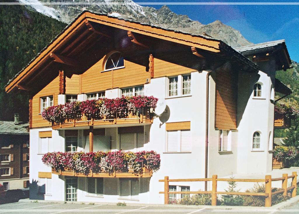 Casa Stella Apartment Saas-Grund Exterior photo